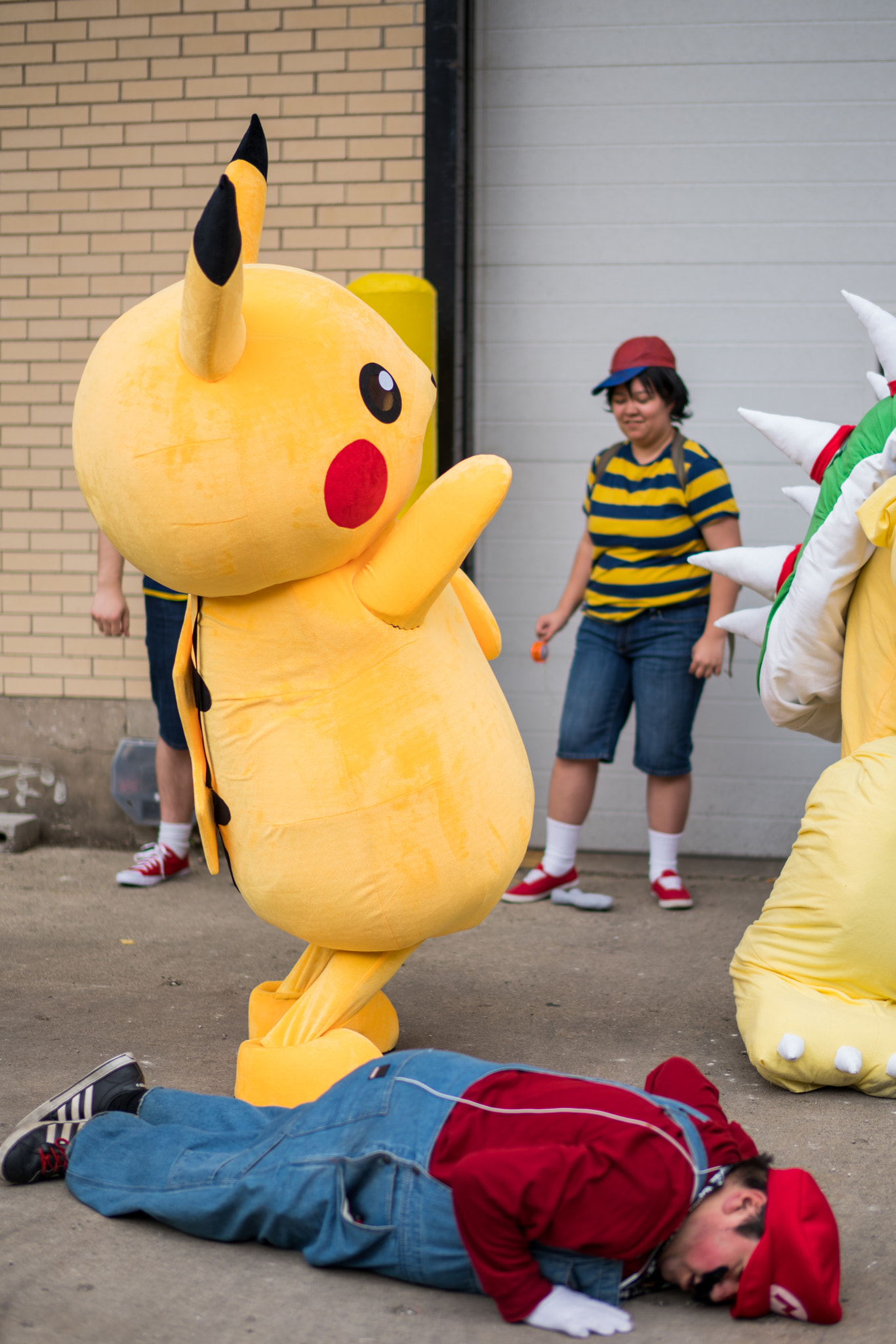 Sony Planar T* 50mm F1.4 ZA SSM sample photo. Pikachu vs mario wwe style photography