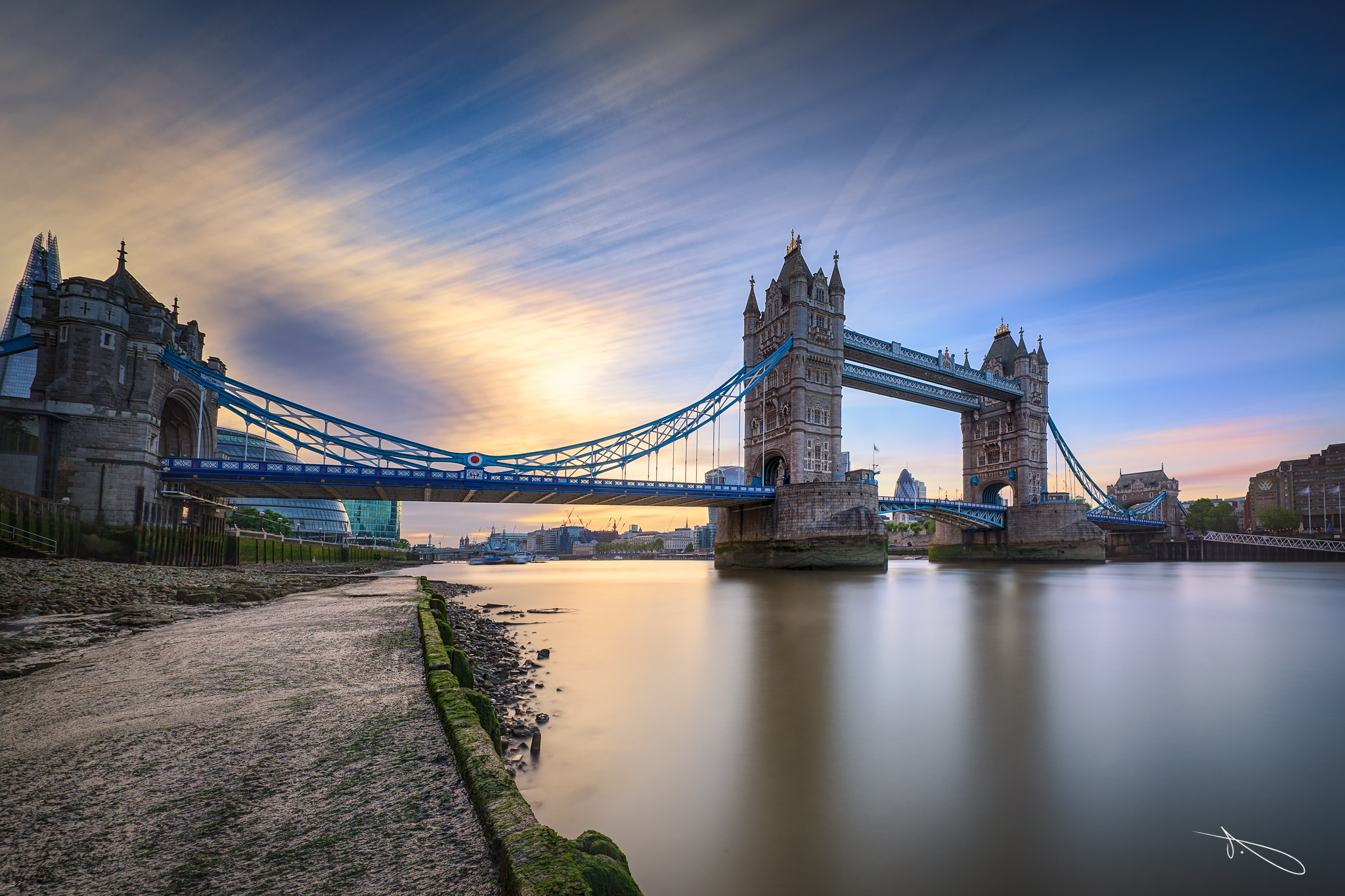 Canon EF 11-24mm F4L USM sample photo. Tower bridge photography
