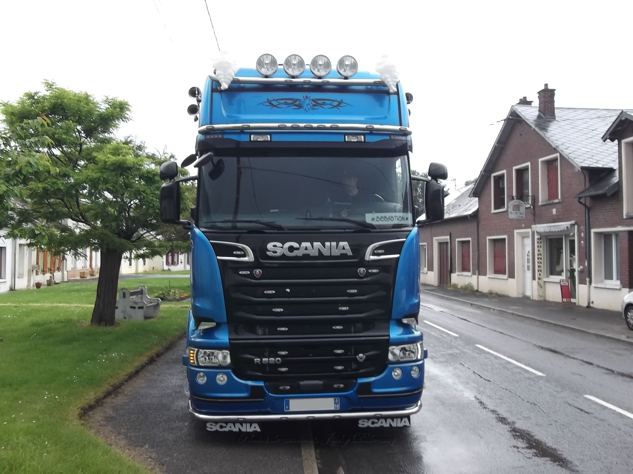 FujiFilm FinePix AV250 (FinePix AV255) sample photo. Scania r520 v8 blue stream edition photography