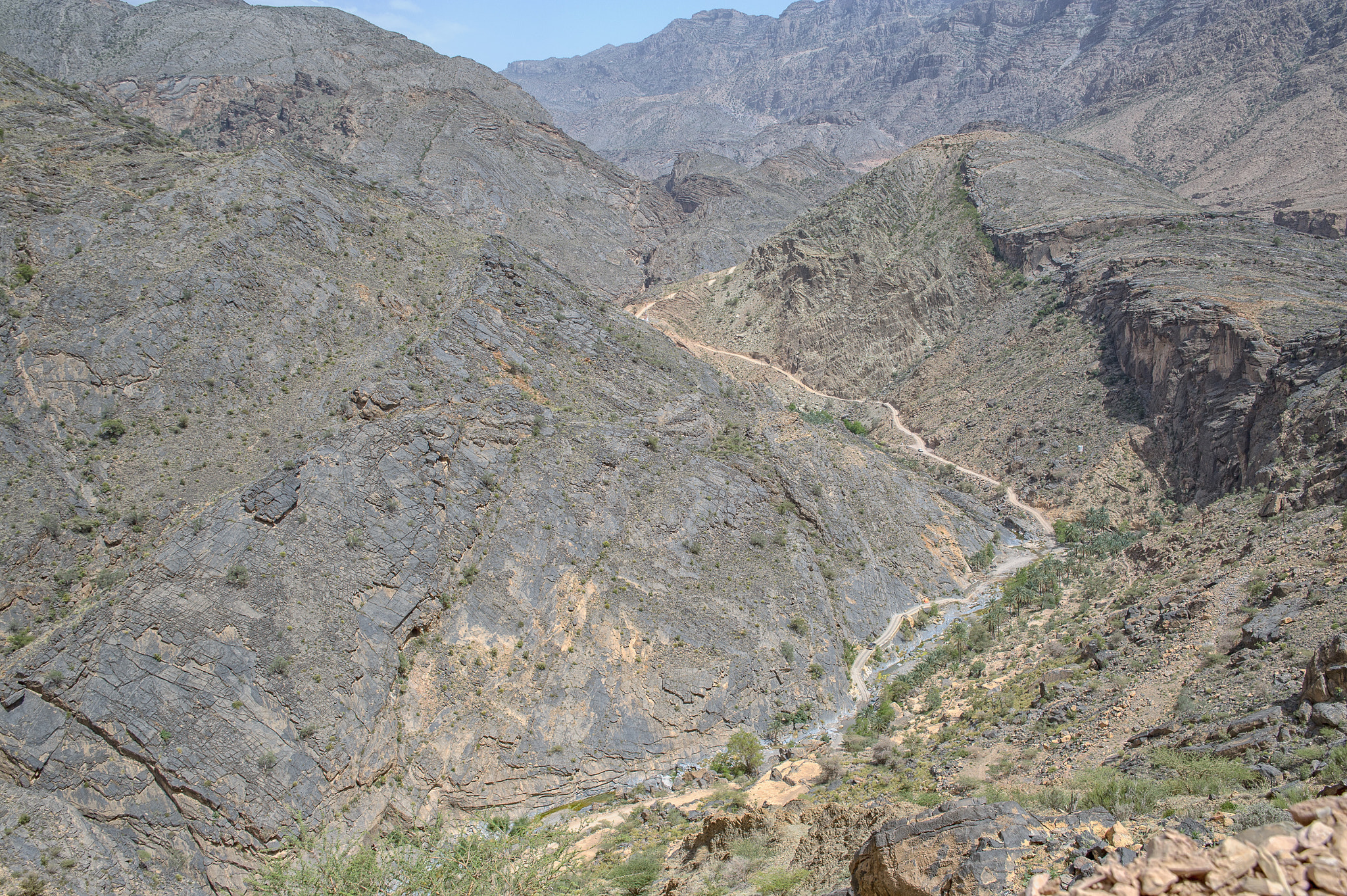 Sigma 24-70mm F2.8 EX DG HSM sample photo. Climb up the north face of jabel shams photography