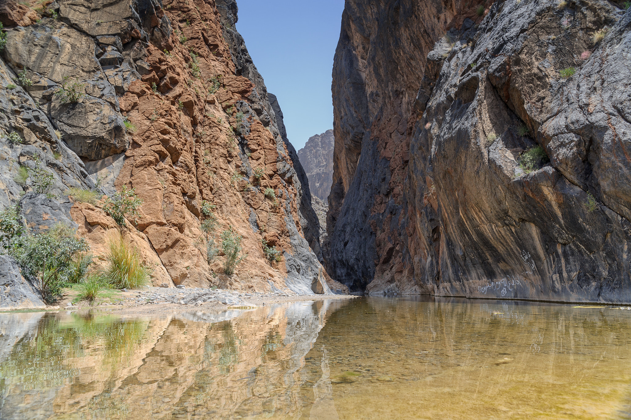 Sigma 24-70mm F2.8 EX DG HSM sample photo. Entrace to snake canyon photography