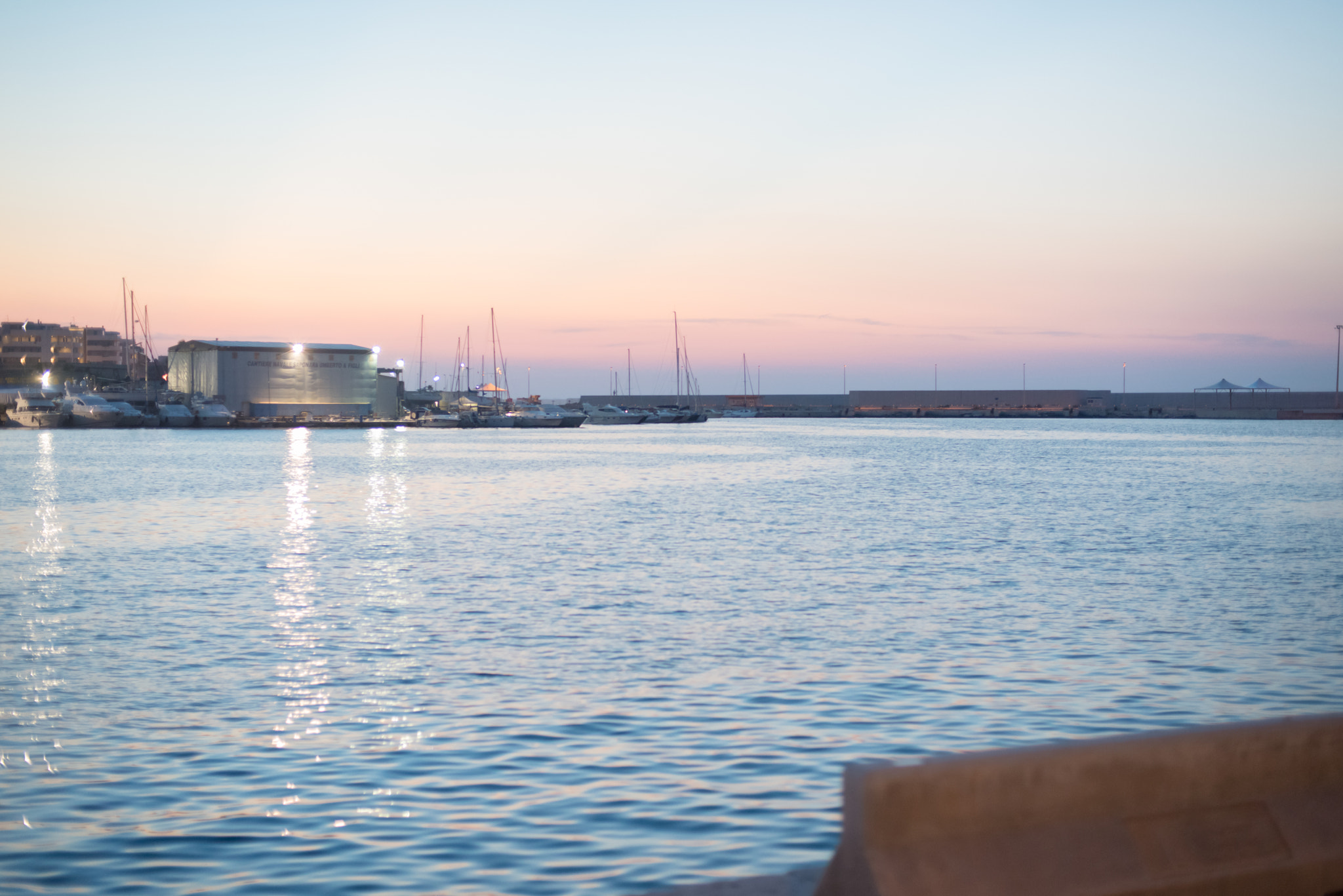 Nikon D810 + AF Nikkor 50mm f/1.4 sample photo. Porto di monopoli photography