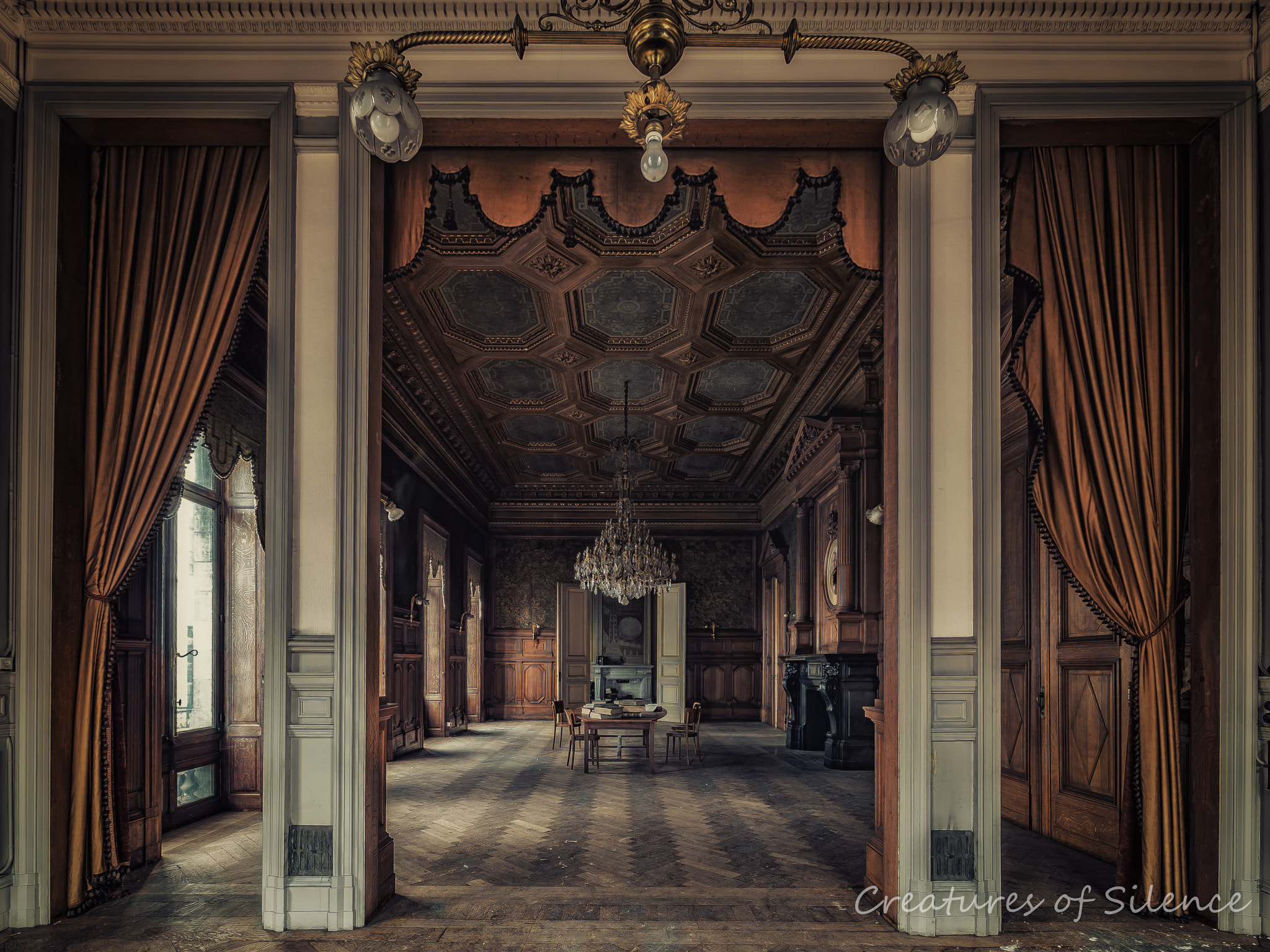 Panasonic Lumix G Vario 7-14mm F4 ASPH sample photo. Cuts in education photography