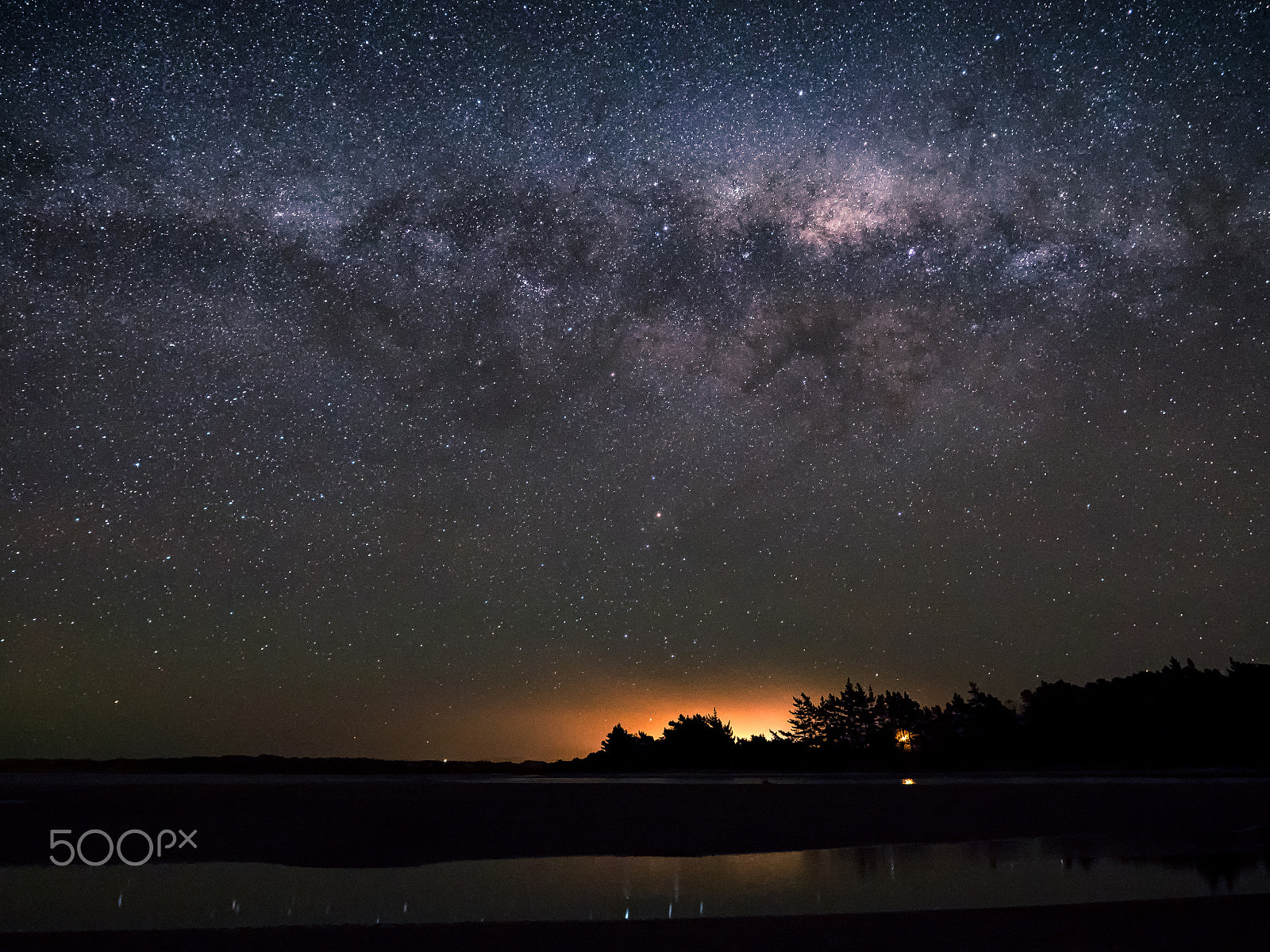 Panasonic Lumix DMC-GH4 + OLYMPUS M.12mm F2.0 sample photo. The galactic kiwi photography