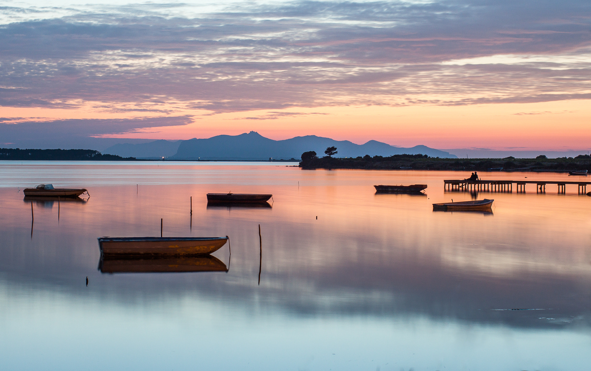 Canon EF 28-90mm f/4-5.6 sample photo. Magic sunset above lo stagnone photography