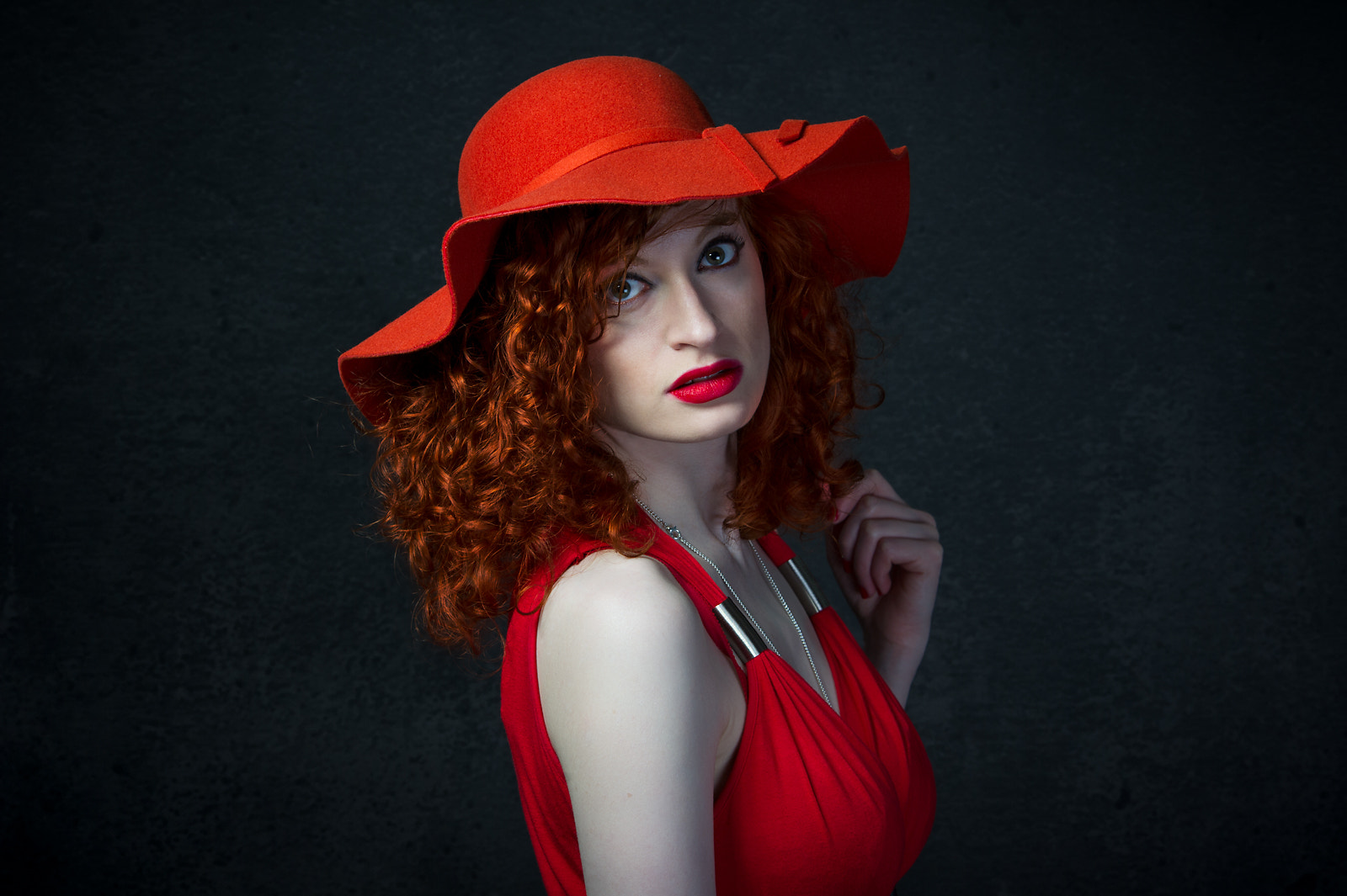 Sigma 70-200mm F2.8 EX DG OS HSM sample photo. Red rae photography