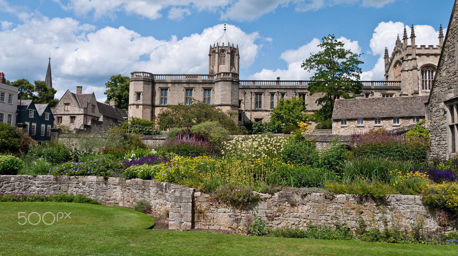 Panasonic Lumix DMC-GF1 sample photo. A small corner of oxford university photography