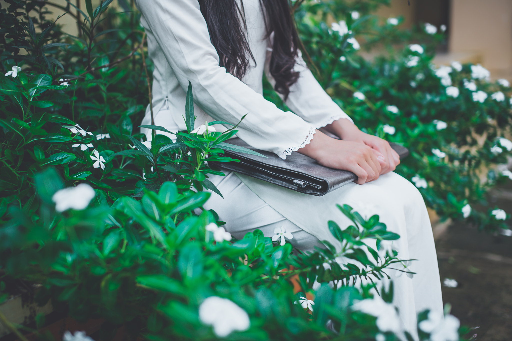 Nikon D600 + Sigma 50mm F1.4 EX DG HSM sample photo. Ao dai photography