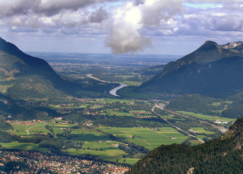 HP PHOTOSMART R927  (V01.00) sample photo. View of the end of the inntal valley . photography