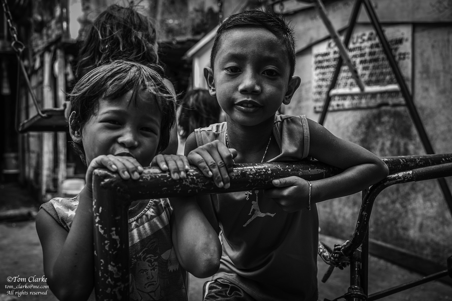 Leica Summilux-M 35mm F1.4 ASPH sample photo. 'children of the street' photography