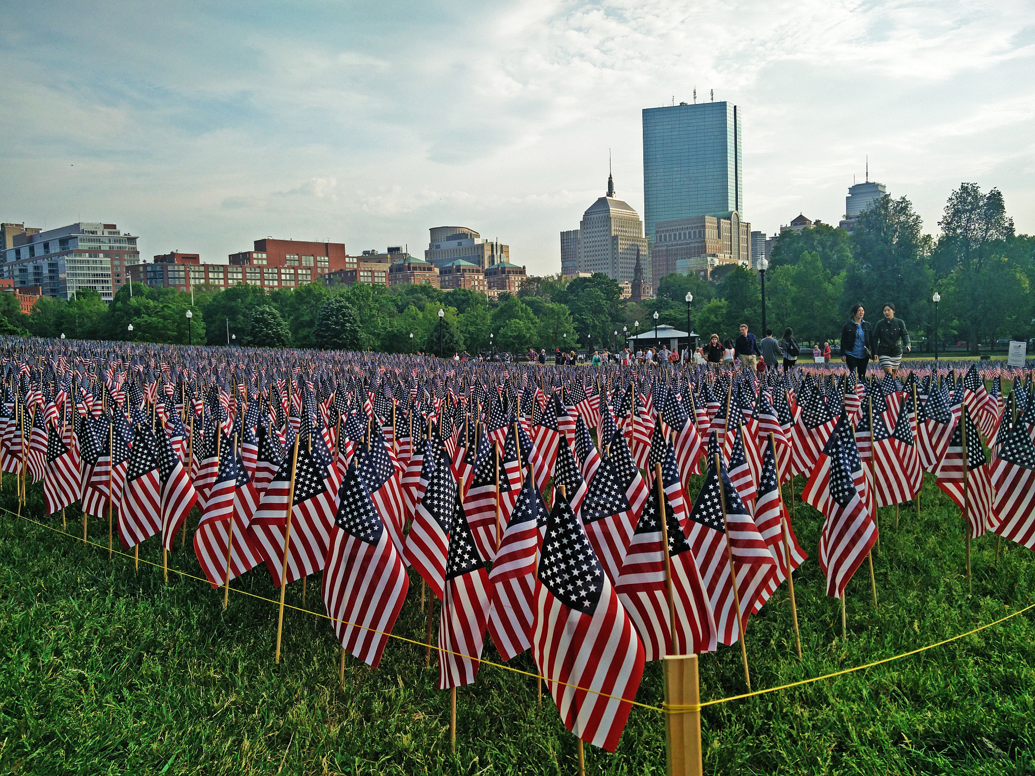 OnePlus ONE A2005 sample photo. Memorial day in boston photography
