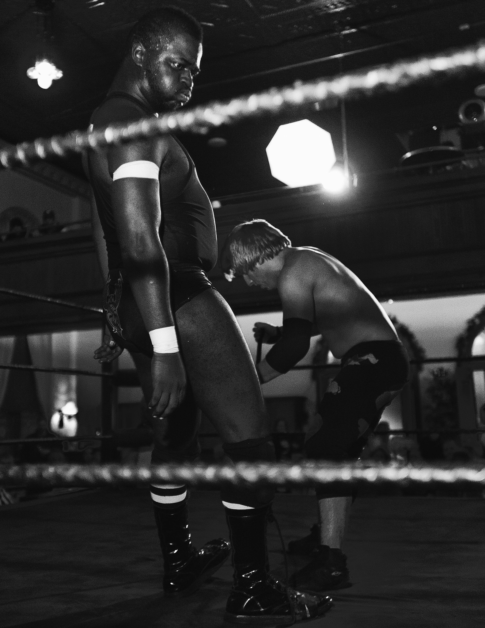 Canon EOS 5D + Canon EF 24mm f/1.4L sample photo. Nwa wrestling photography