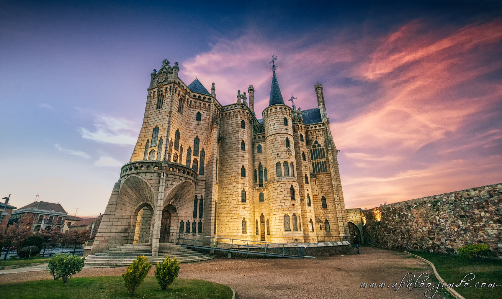 Nikon D300 + Sigma 10-20mm F3.5 EX DC HSM sample photo. Astorga photography