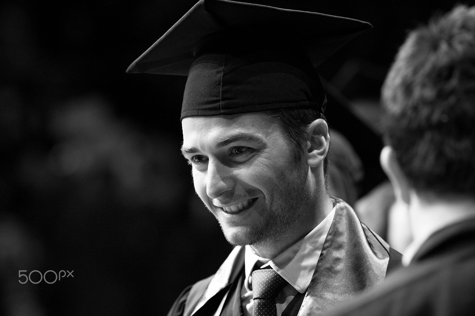 Canon EOS 7D Mark II + Canon EF 135mm F2L USM sample photo. Graduation day rouen student photography
