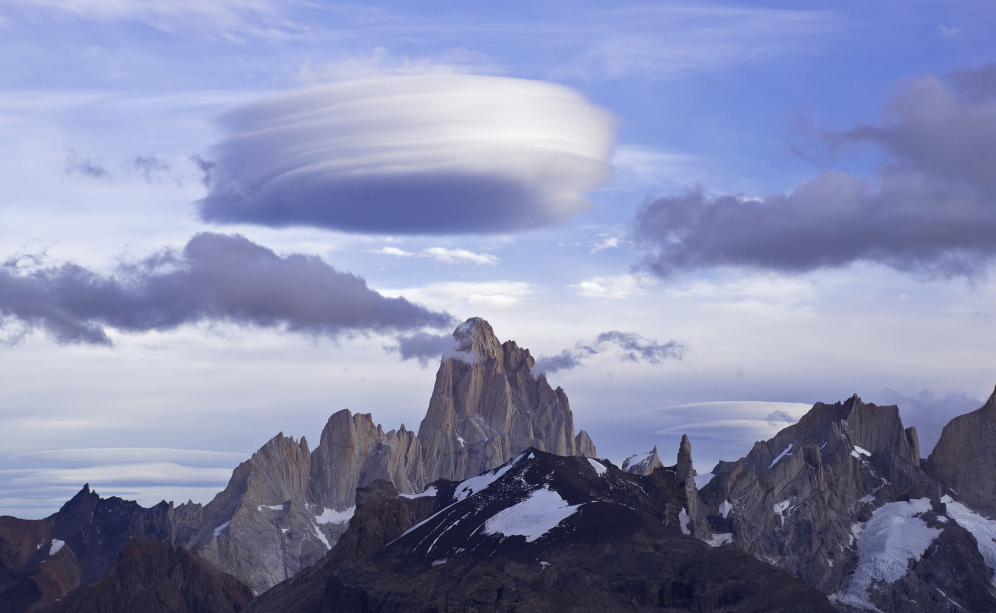 Nikon D800E + AF Zoom-Nikkor 35-70mm f/2.8D sample photo. Fitz roy at sunset photography