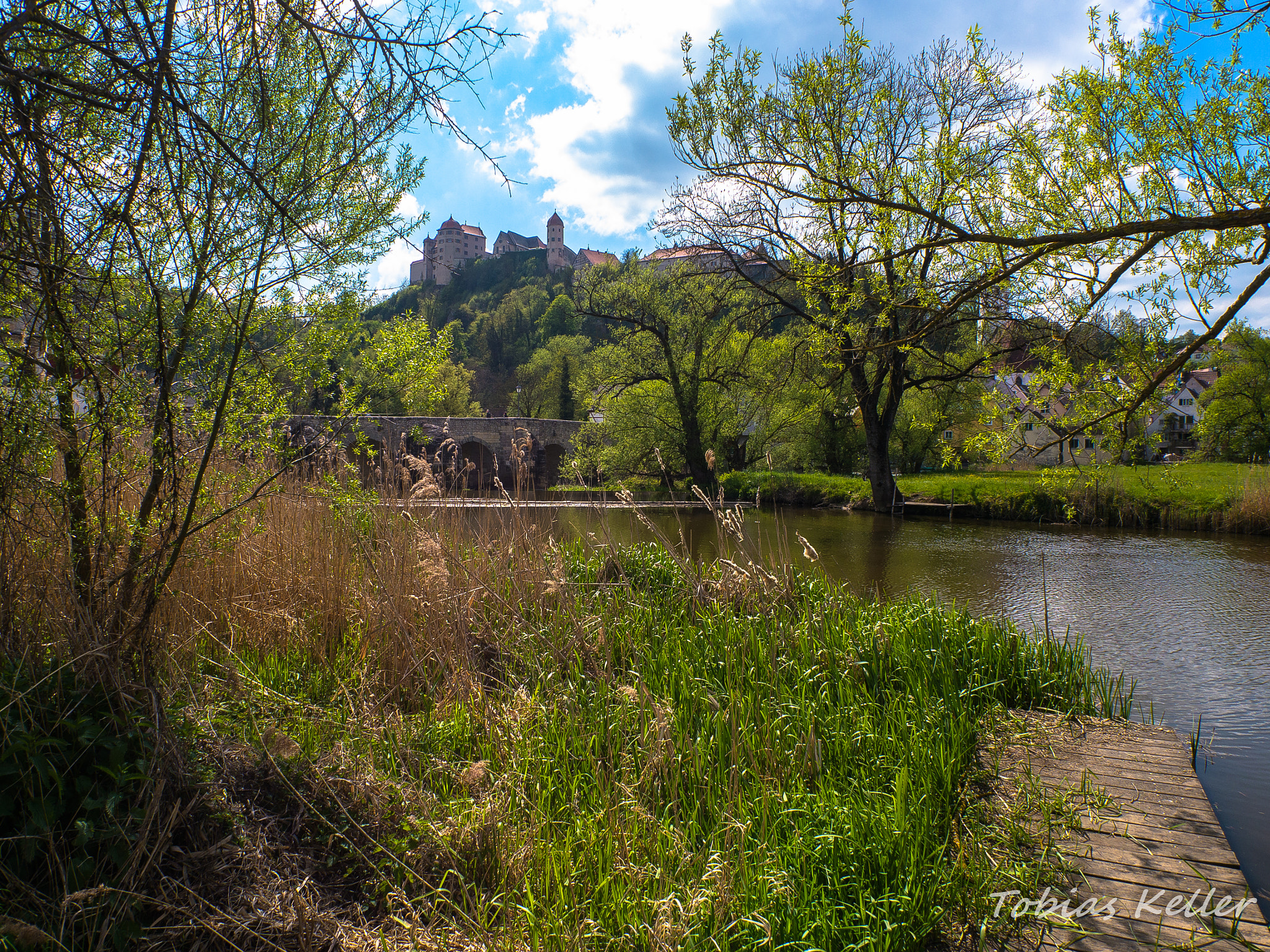 Panasonic Lumix DMC-G5 + Panasonic Lumix G 14mm F2.5 ASPH sample photo. Burg und brücke photography