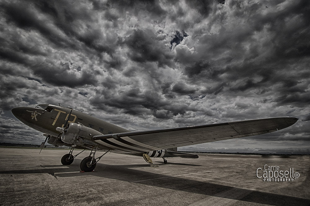 Canon EF-S 10-18mm F4.5–5.6 IS STM sample photo. Wwii cargo plane from the side photography
