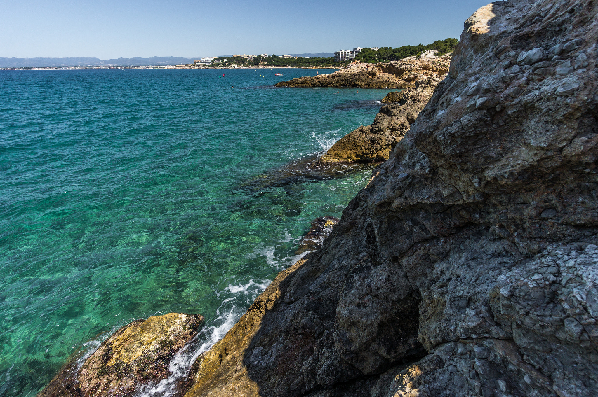 Sony Alpha NEX-F3 + Sony E 10-18mm F4 OSS sample photo. Spain. salou. photography