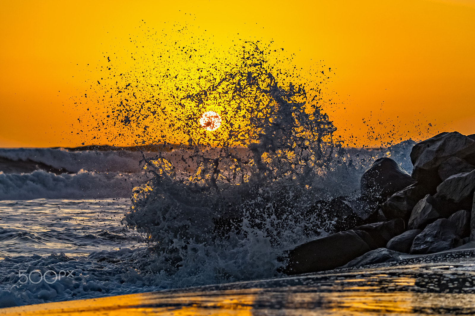 Nikon D3S sample photo. Waves crash at sunset in oceanside photography