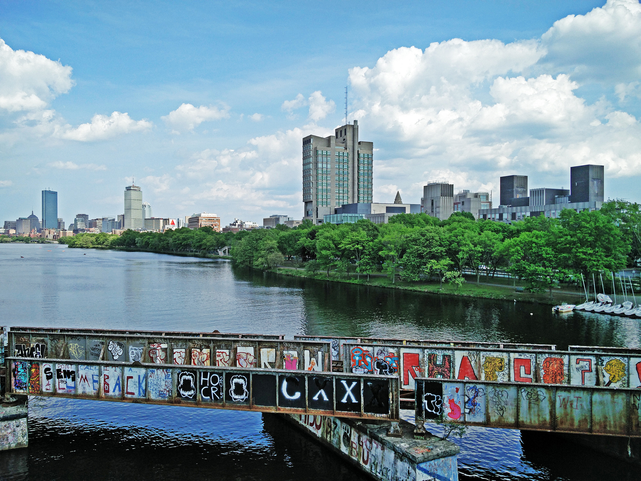 OnePlus ONE A2005 sample photo. Crossing the bu bridge photography