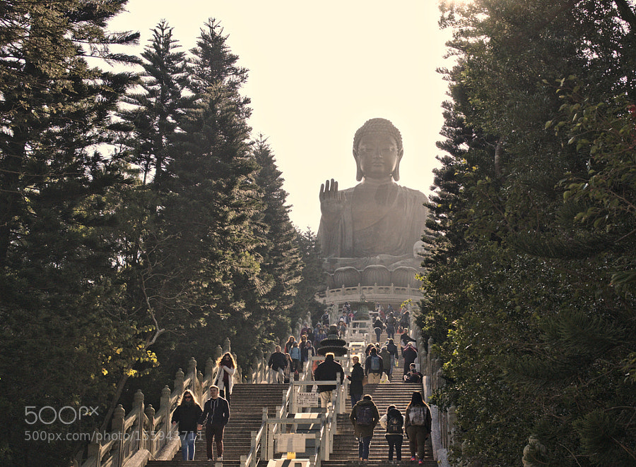 Tian Tan Buddha