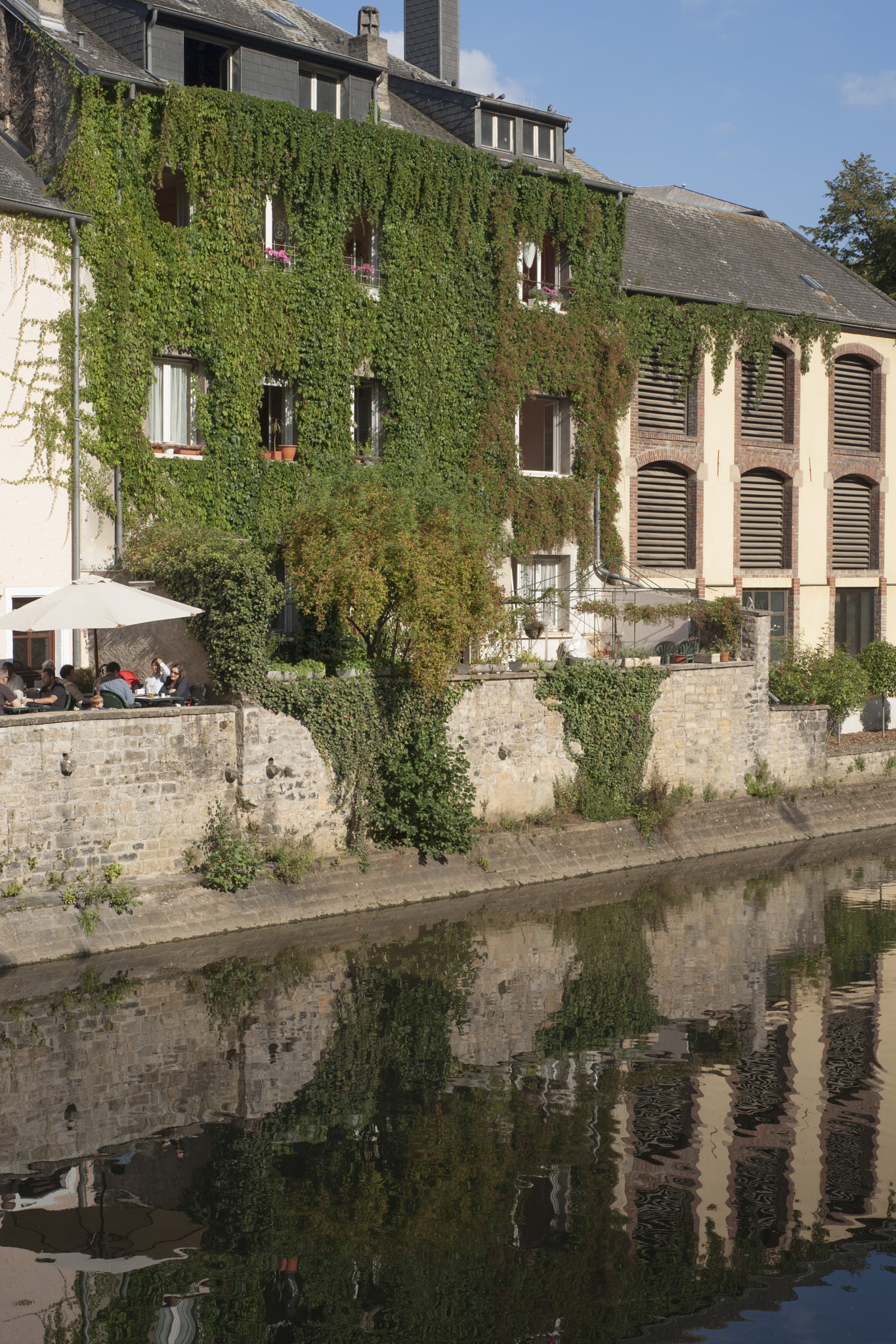 Sony Alpha DSLR-A900 + Minolta AF 50mm F1.7 sample photo. River in downtown luxembourg photography