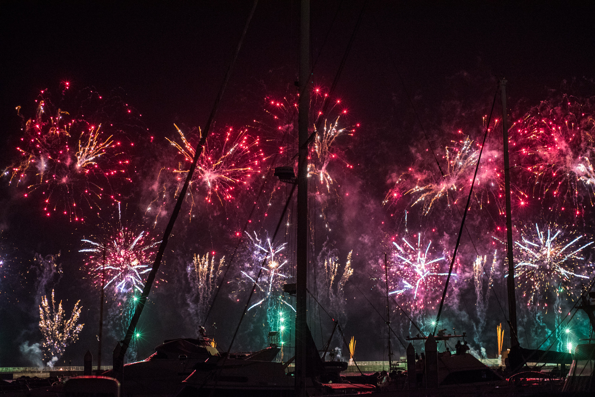 Nikon D750 + AF Nikkor 50mm f/1.8 sample photo. Atami fireworks photography