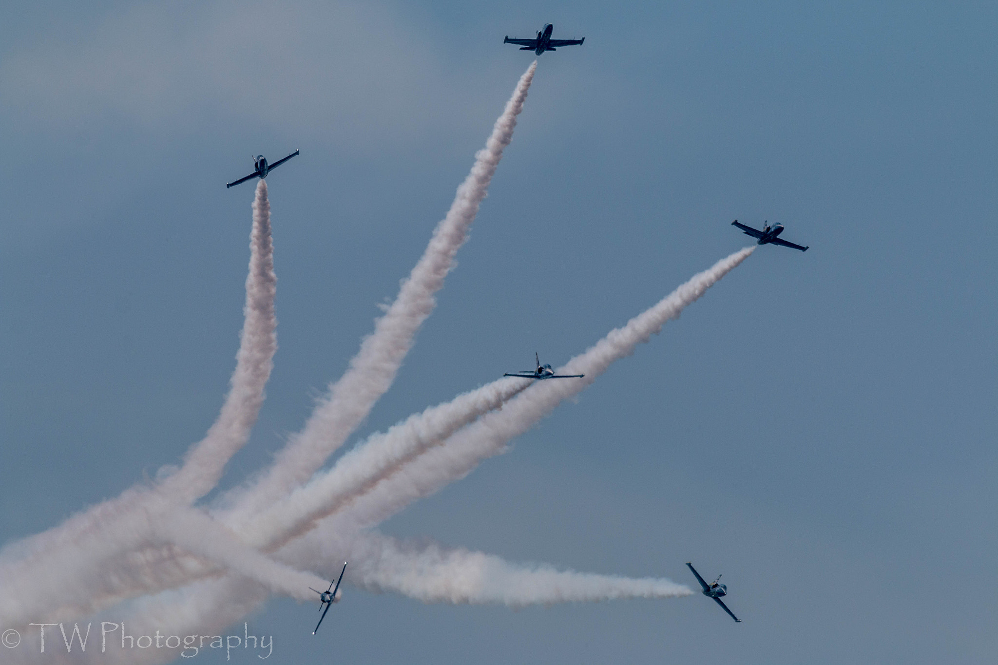 Canon EOS 70D + Canon EF 400mm F5.6L USM sample photo. Breitling jet team break formation photography