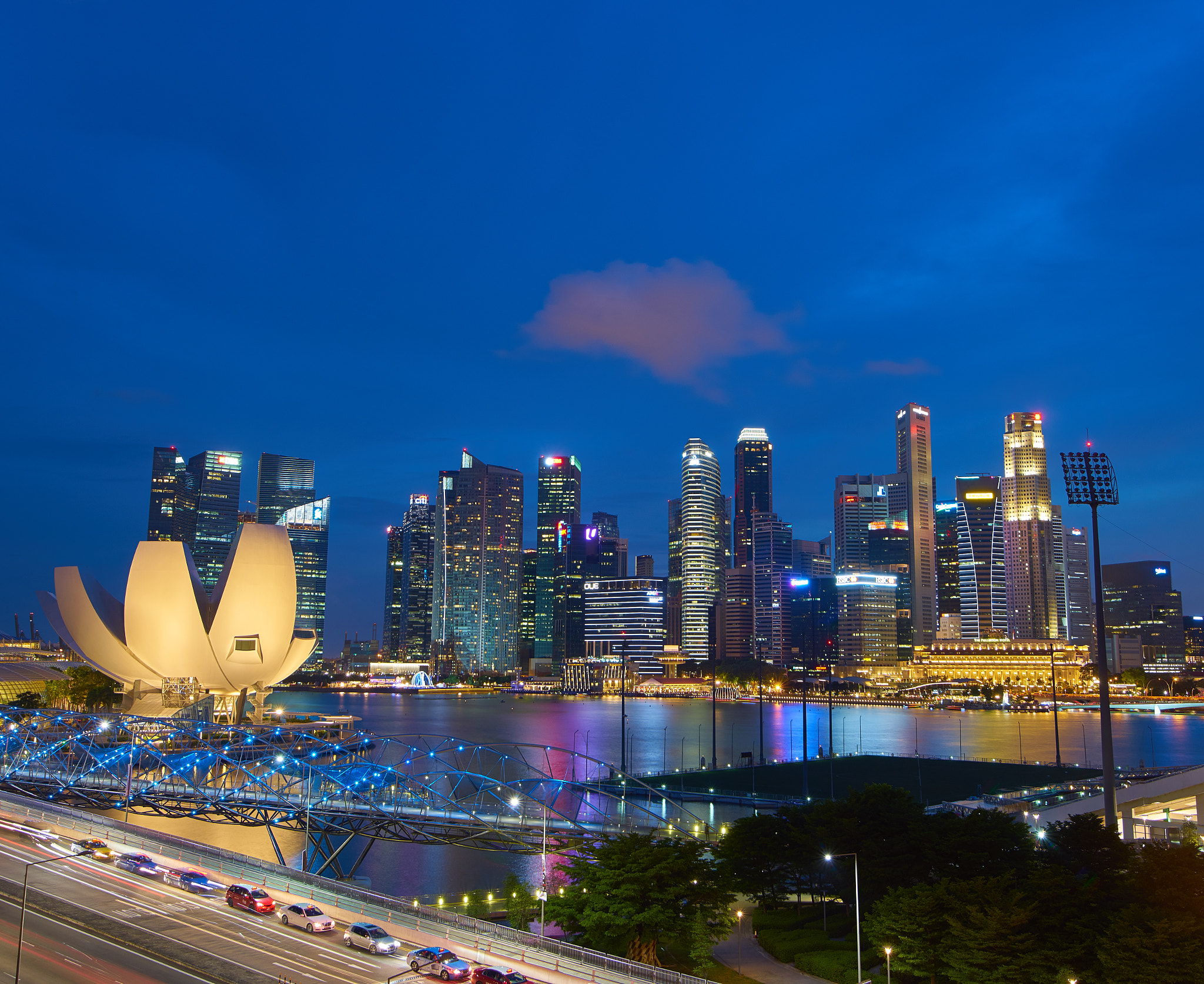 Sony a7R + 16-28mm F2.8 sample photo. Singapore nightscape photography