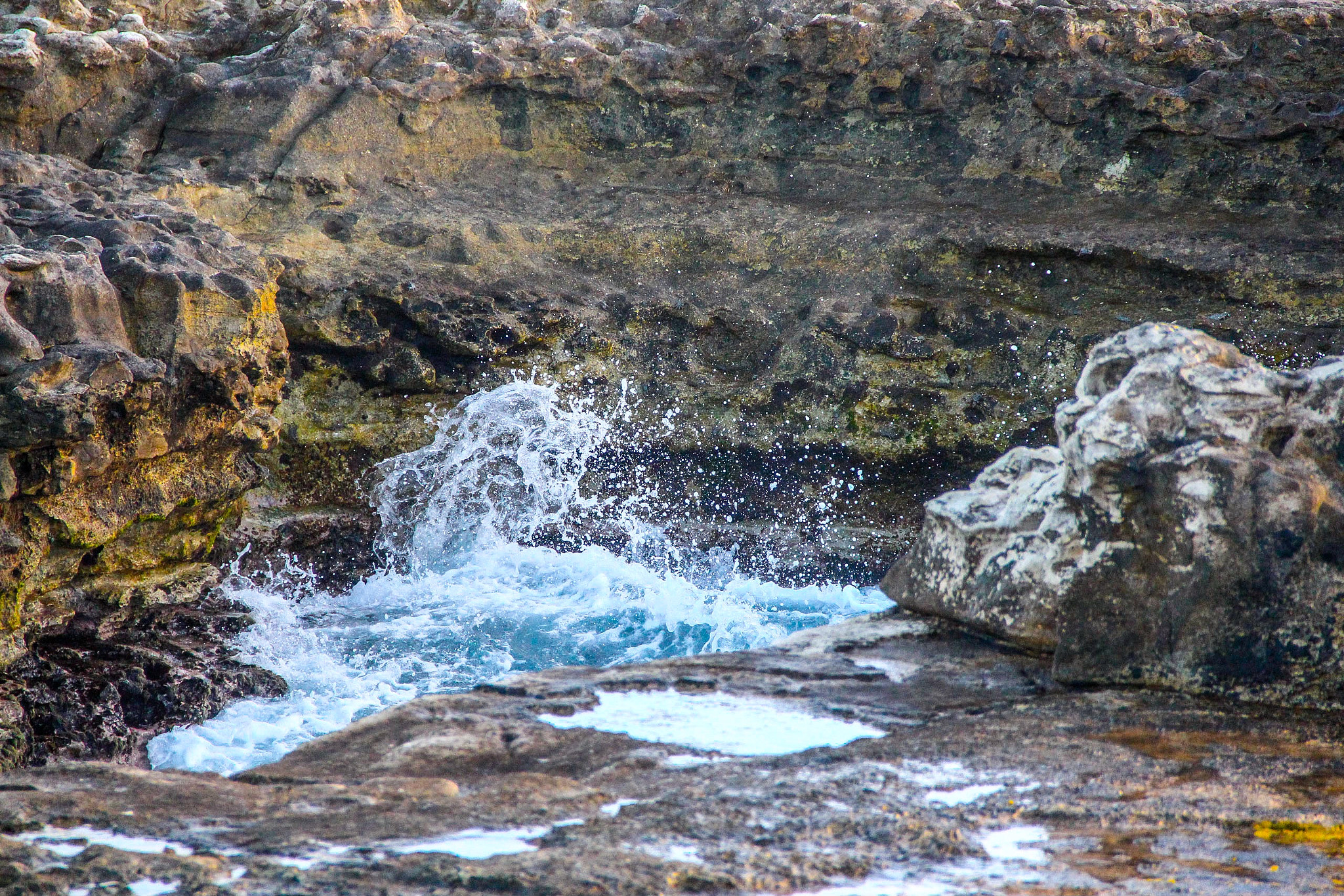 Canon EOS 650D (EOS Rebel T4i / EOS Kiss X6i) sample photo. Frozen in time, brute powers and expressive display of nature photography