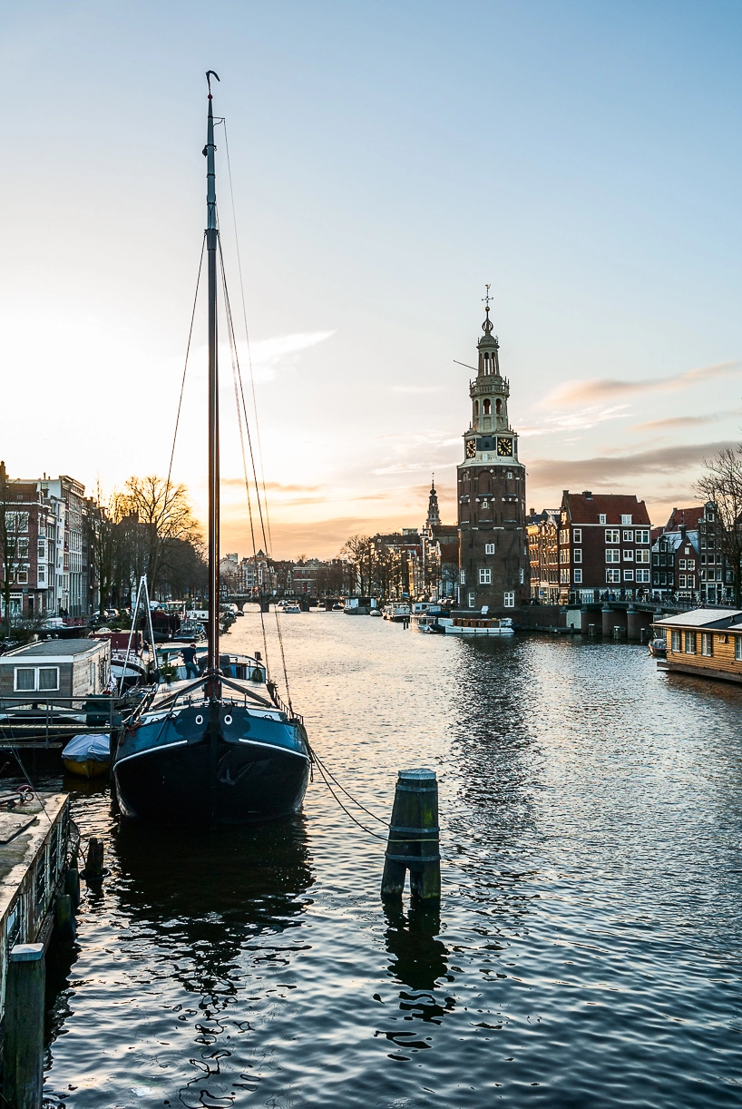 Nikon D200 sample photo. Amsterdam canal photography