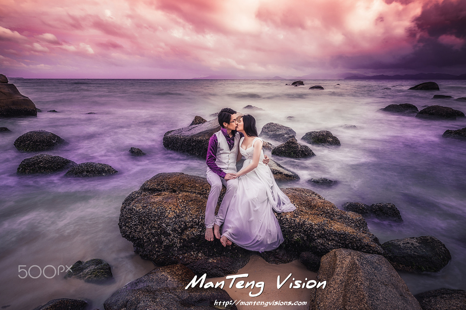 Sigma 20mm F1.4 DG HSM Art sample photo. Pon`s pre-wedding photography