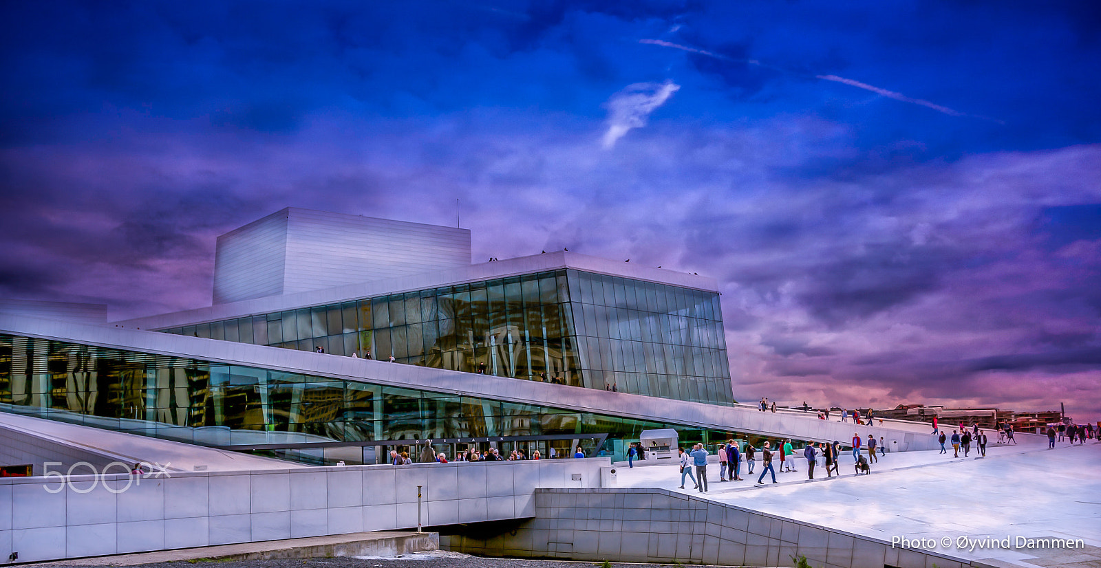 Canon EOS 450D (EOS Rebel XSi / EOS Kiss X2) sample photo. Oslo opera house photography