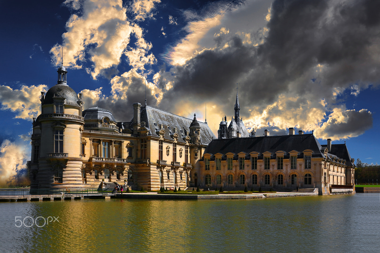 Canon EF 28-300mm F3.5-5.6L IS USM sample photo. Château de chantilly photography
