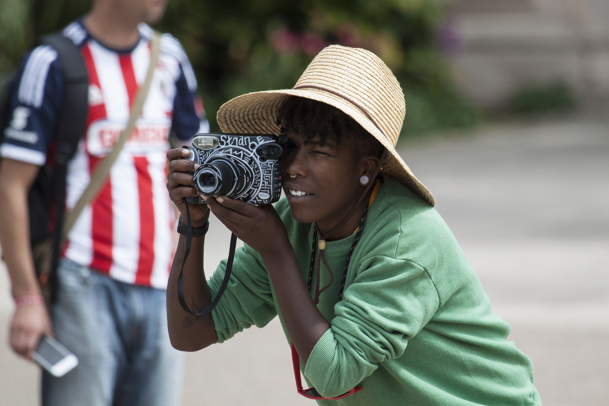 Canon EF 100-400mm F4.5-5.6L IS USM sample photo. Shooting the shooter photography