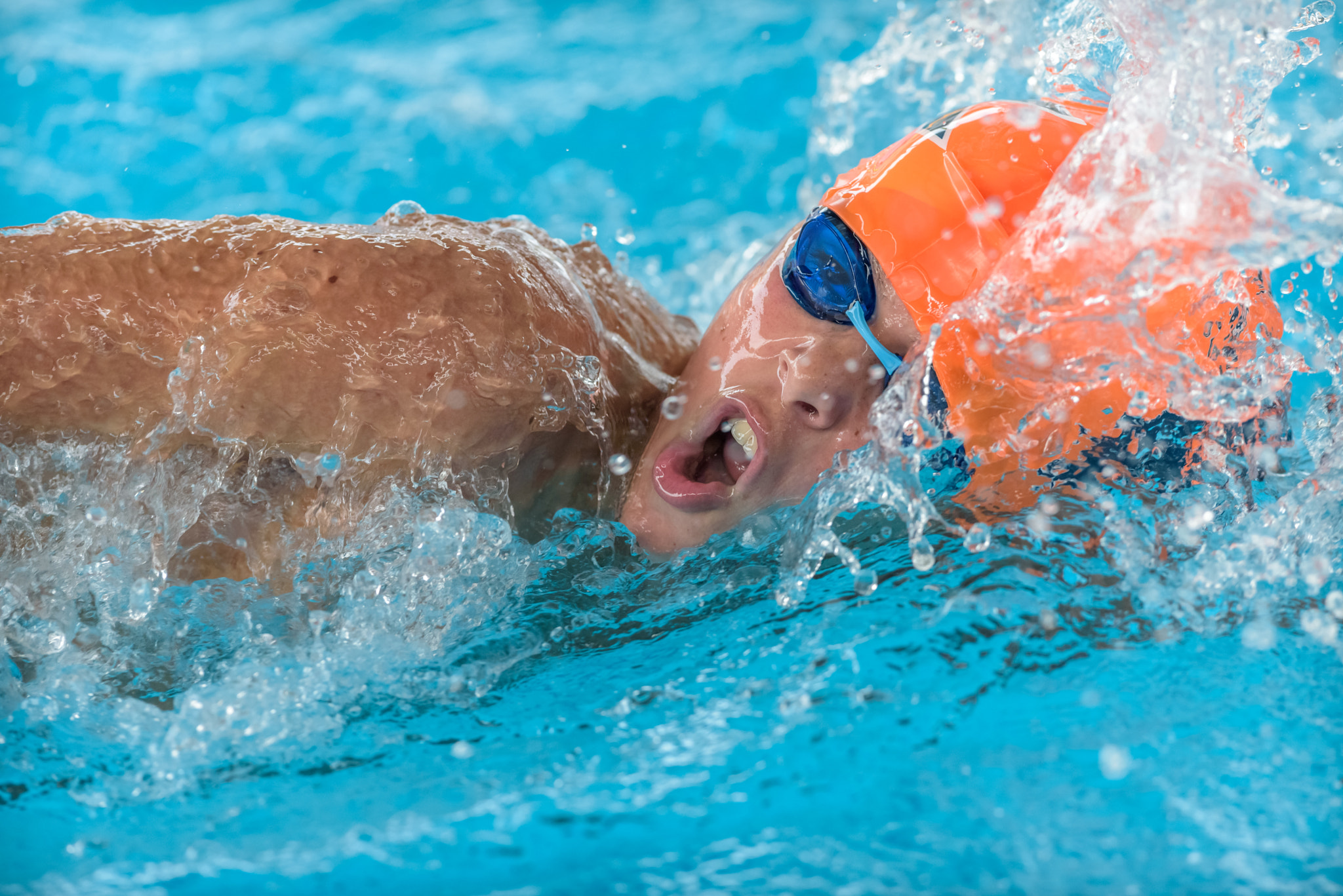 Nikon AF-S Nikkor 300mm F2.8G ED-IF VR sample photo. Seasac swimming competition photography