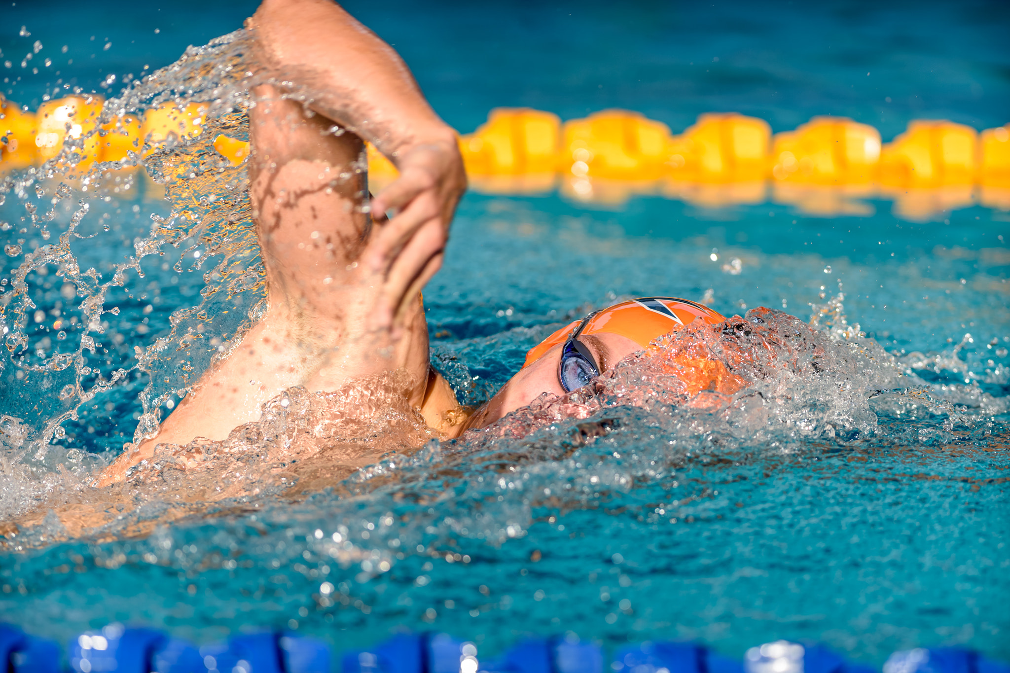 Nikon AF-S Nikkor 300mm F2.8G ED-IF VR sample photo. Seasac swimming competition photography
