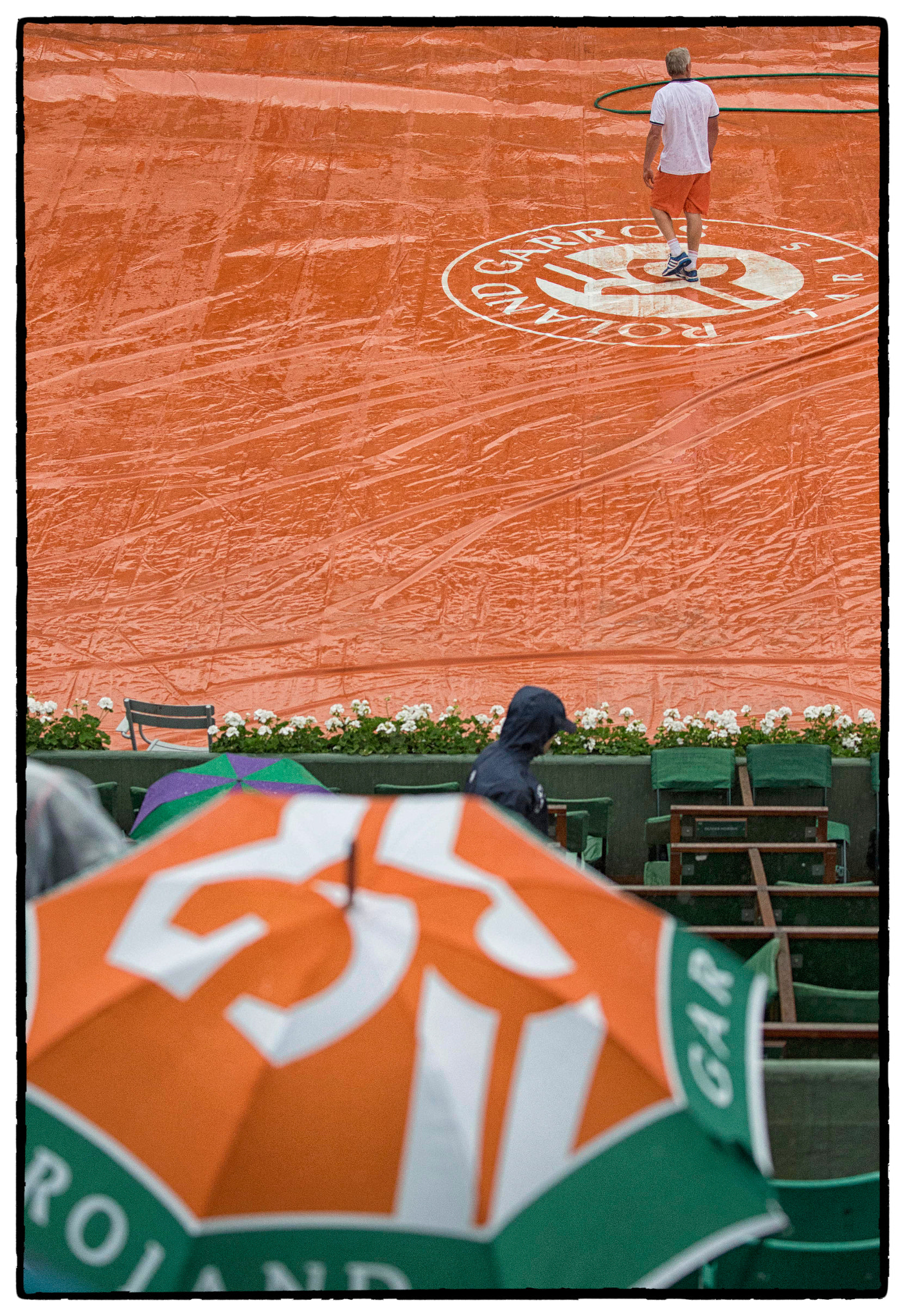 Canon EF 100-400mm F4.5-5.6L IS II USM sample photo. Pluie à roland garros photography