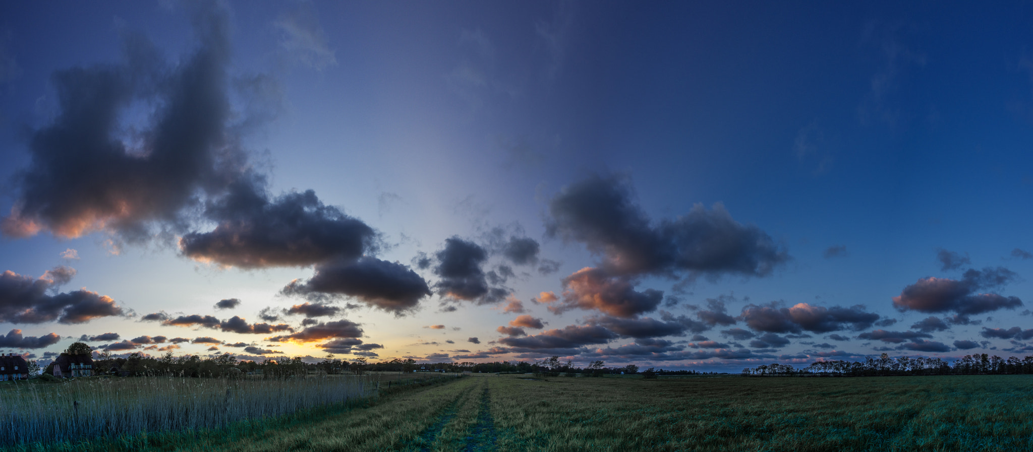 Pentax K-3 II + Pentax smc DA 15mm F4 ED AL Limited sample photo. Deep clouds photography