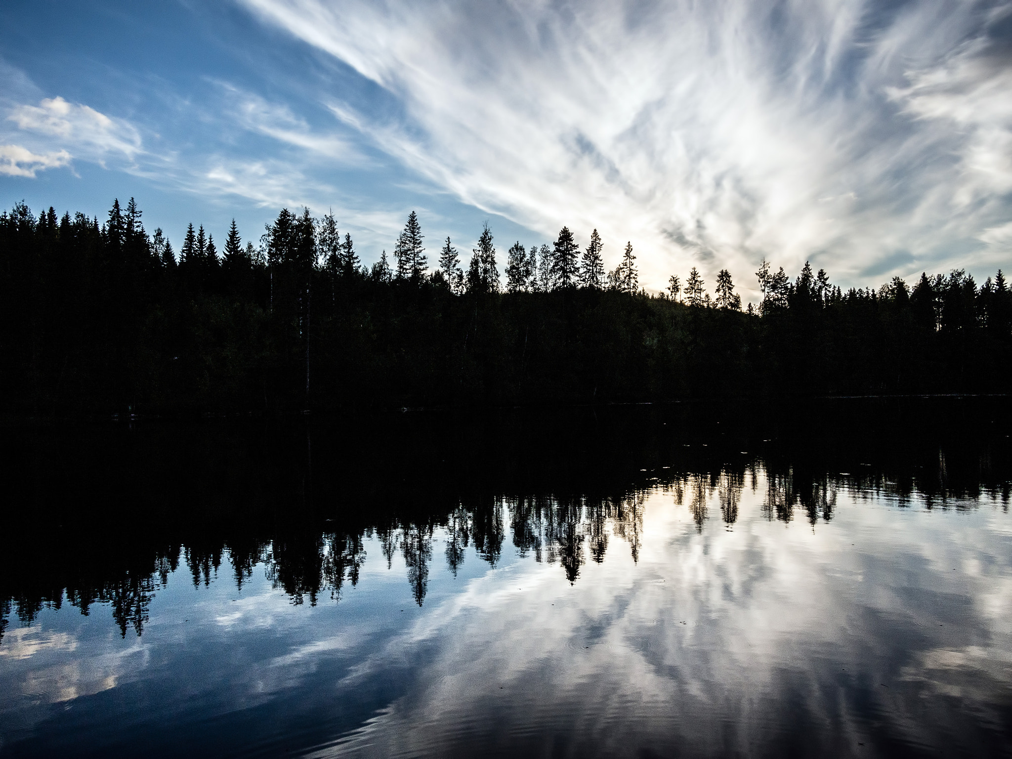 Olympus OM-D E-M5 + Panasonic Lumix G 14mm F2.5 ASPH sample photo. Saarijärvi (2012) | em502407.jpg photography