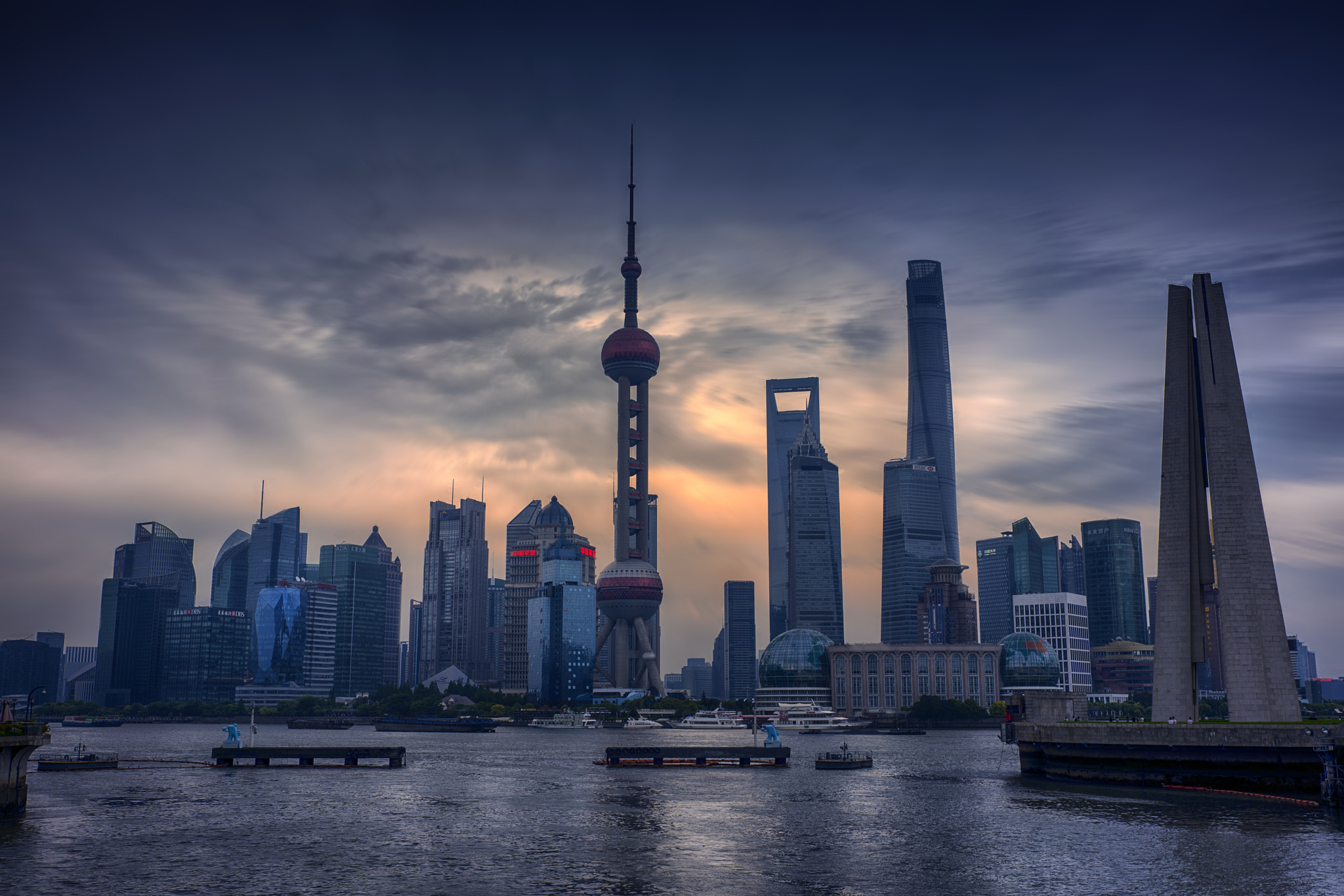 E 35mm F2 sample photo. The bund sunset photography