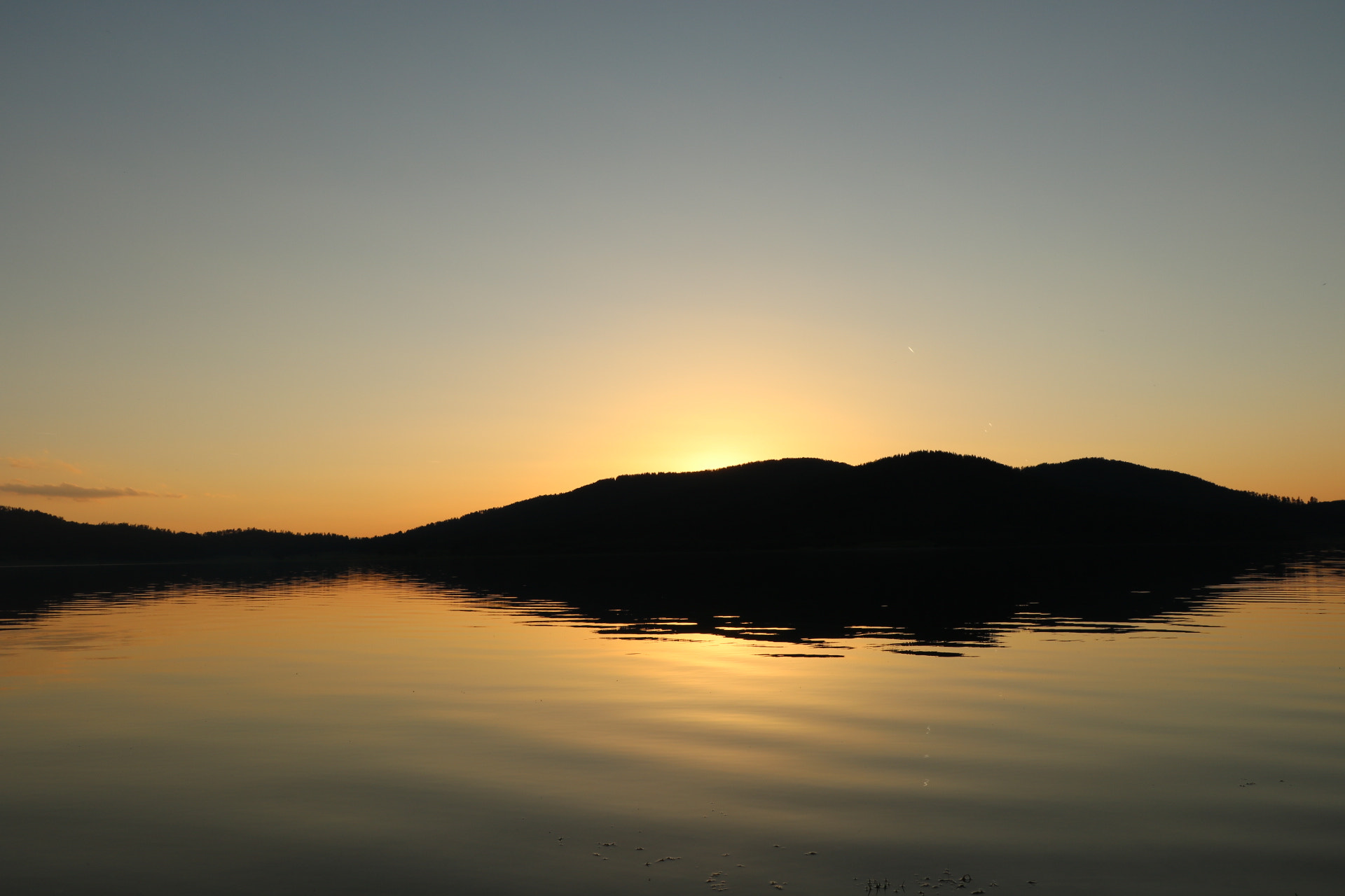 Canon EOS 750D (EOS Rebel T6i / EOS Kiss X8i) sample photo. Sunset  photography