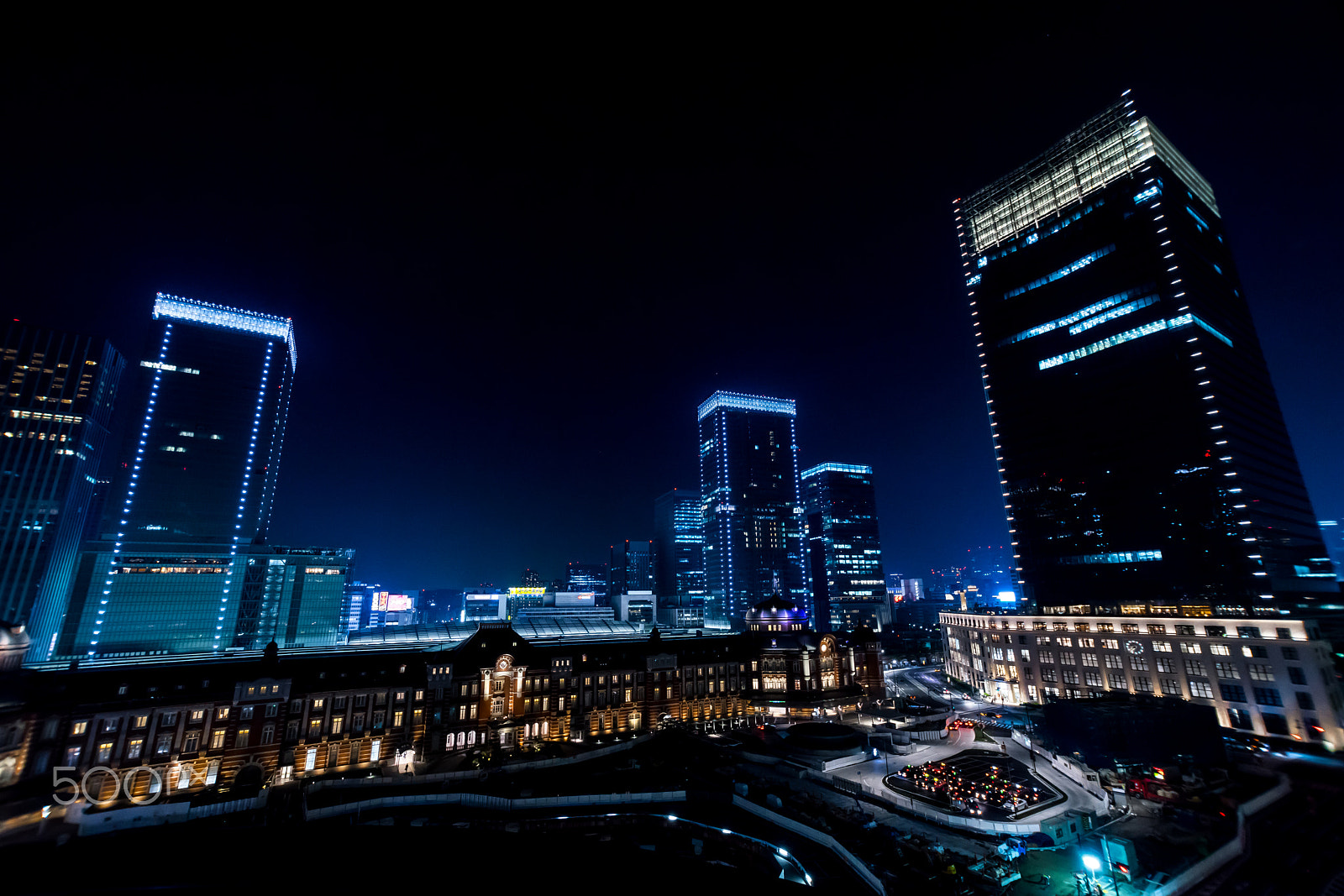 Sony a7R + Sony DT 11-18mm F4.5-5.6 sample photo. Tokyo castle photography