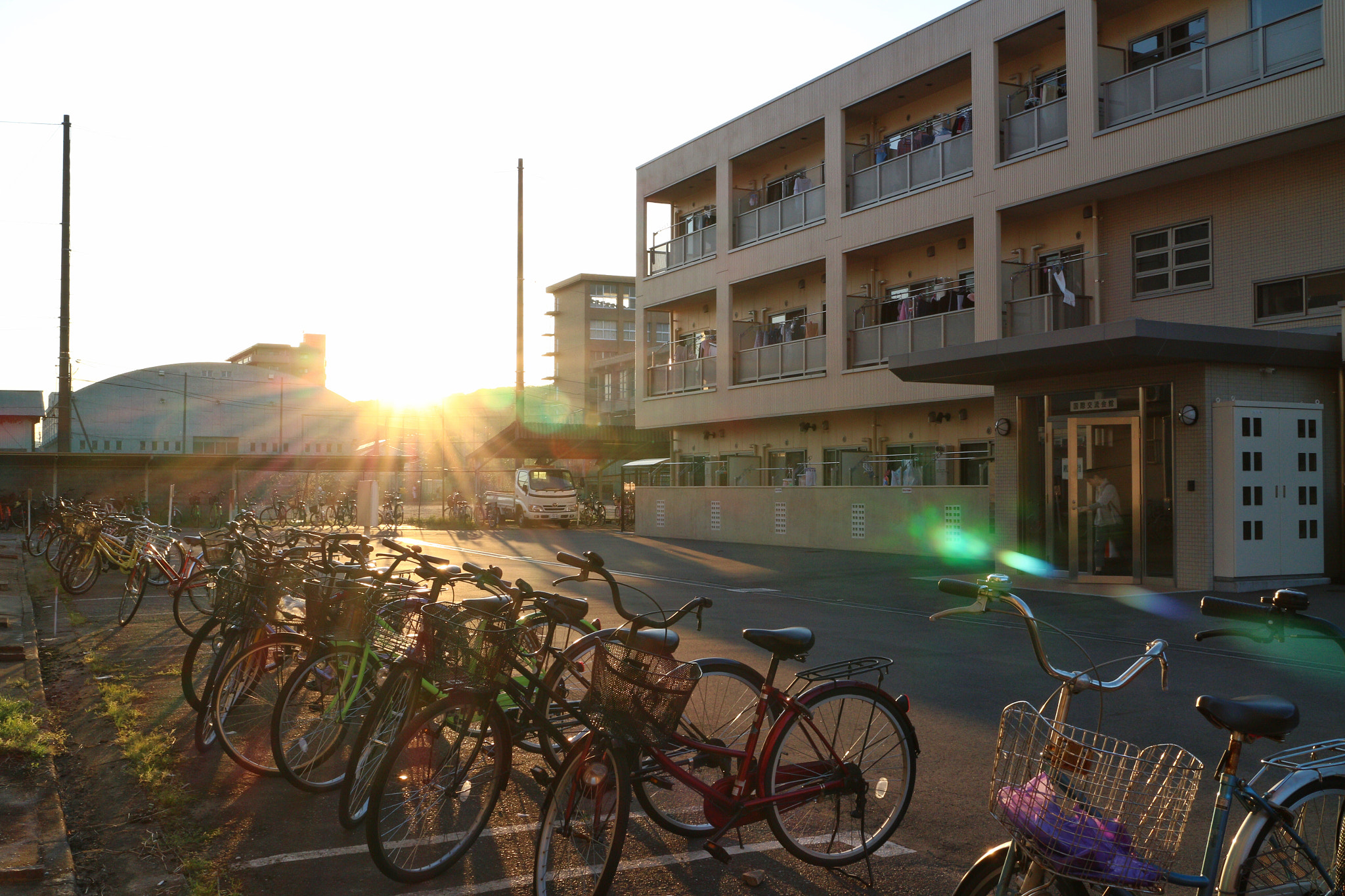 Canon EOS M2 sample photo. 光と大地 photography