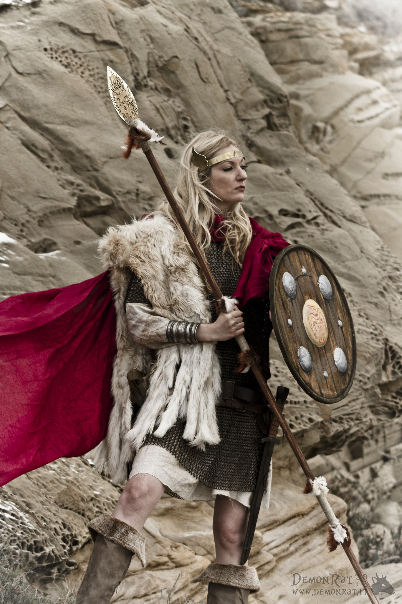 Canon EF 70-210mm f/4 sample photo. Trudh, figlia di thor photography
