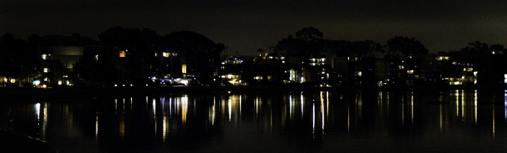 Canon EOS 760D (EOS Rebel T6s / EOS 8000D) sample photo. Reflections of summer photography