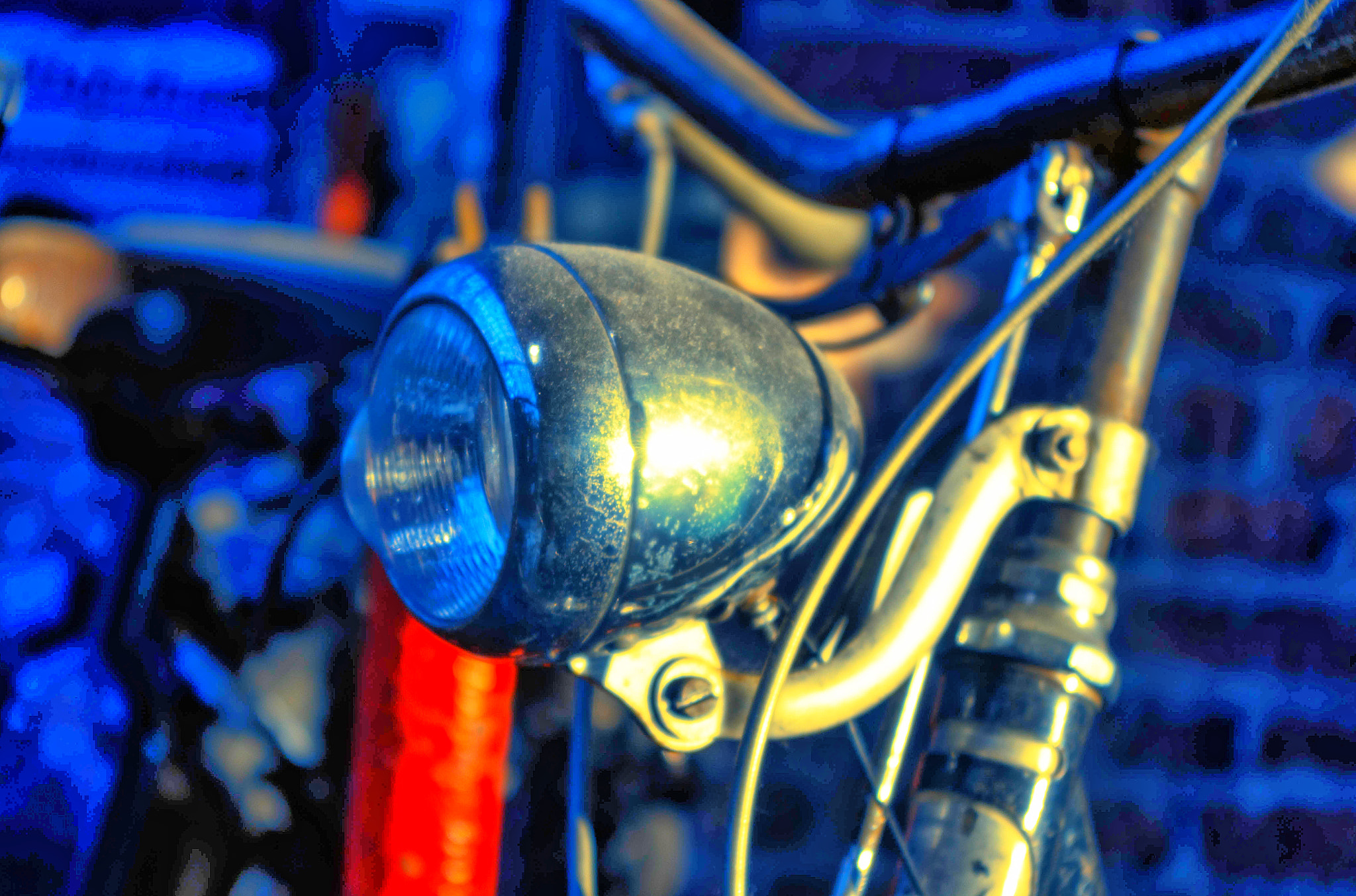 Pentax smc DA 18-55mm F3.5-5.6 AL sample photo. Bicycle photography