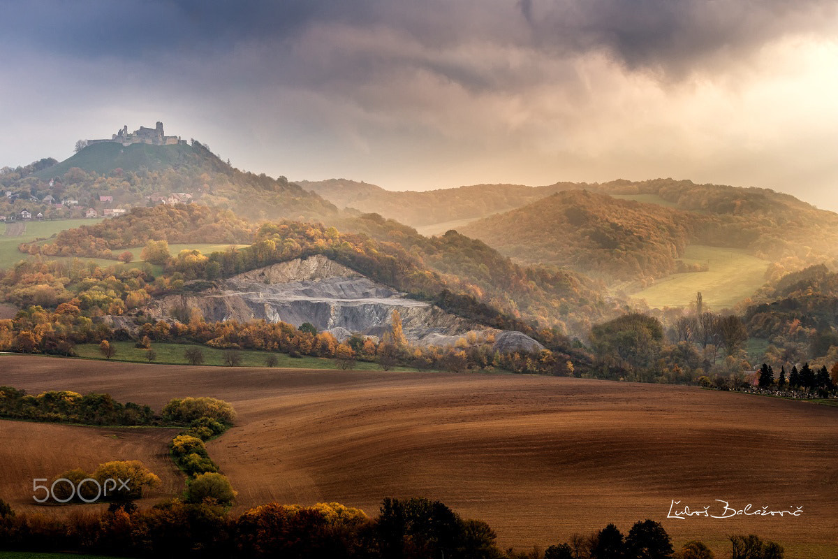 Canon EF 100-400mm F4.5-5.6L IS II USM sample photo. Sunrise at the branc castle photography