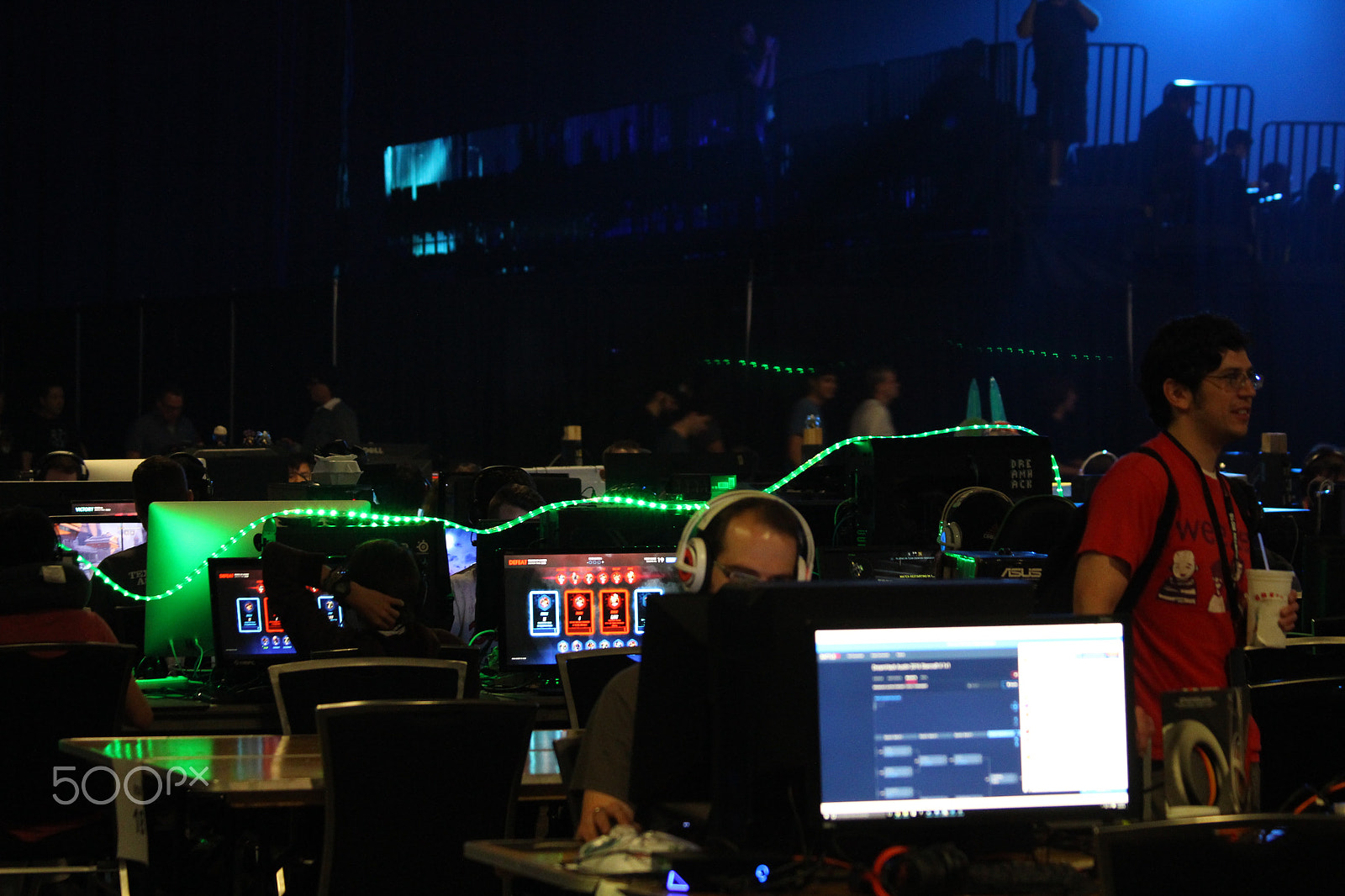 Canon EF 70-300mm F4-5.6 IS USM sample photo. Dreamhack austin 2016 show floor photography