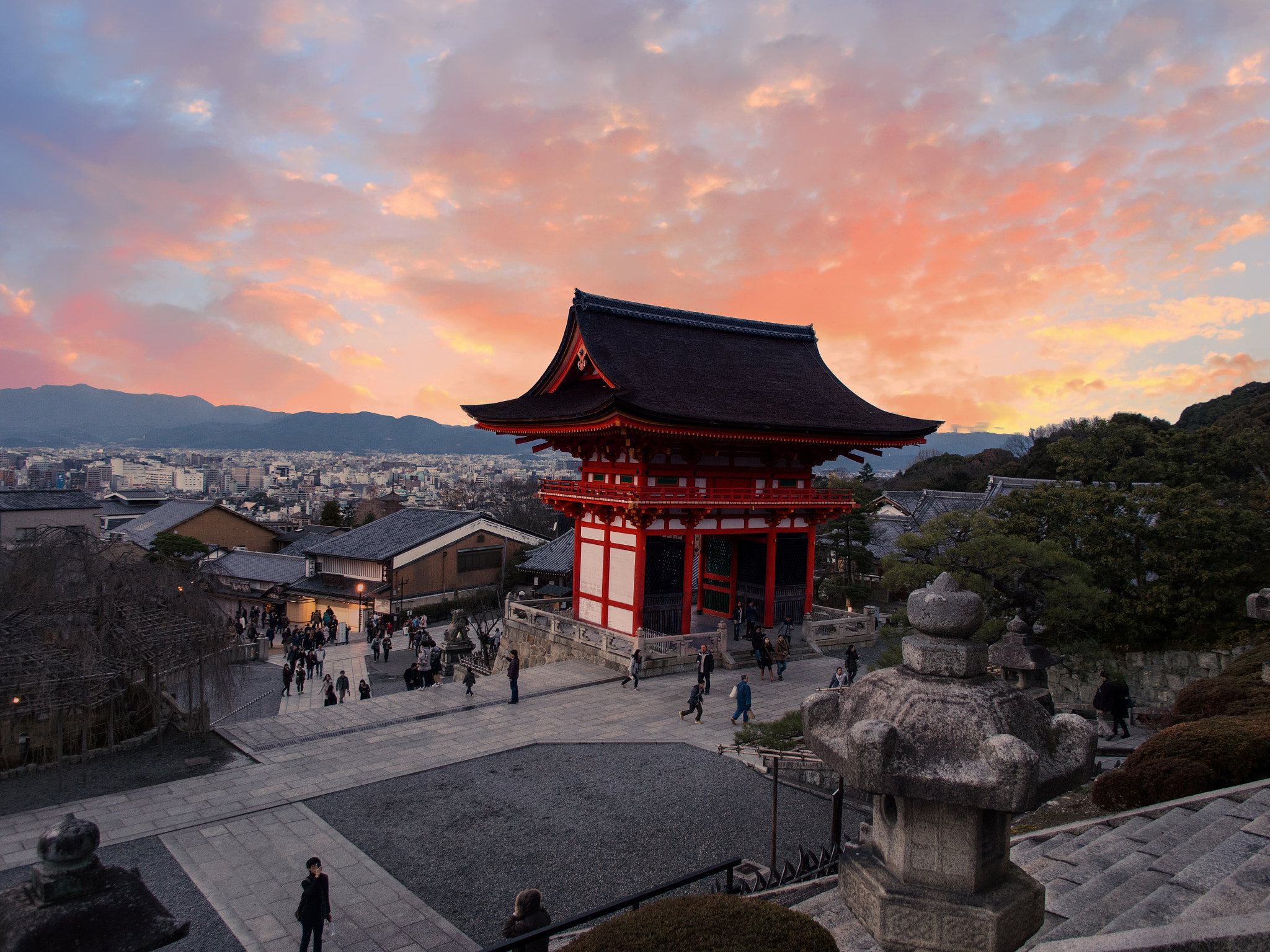 Olympus OM-D E-M5 + OLYMPUS M.12mm F2.0 sample photo. A cold sunset in kyoto photography